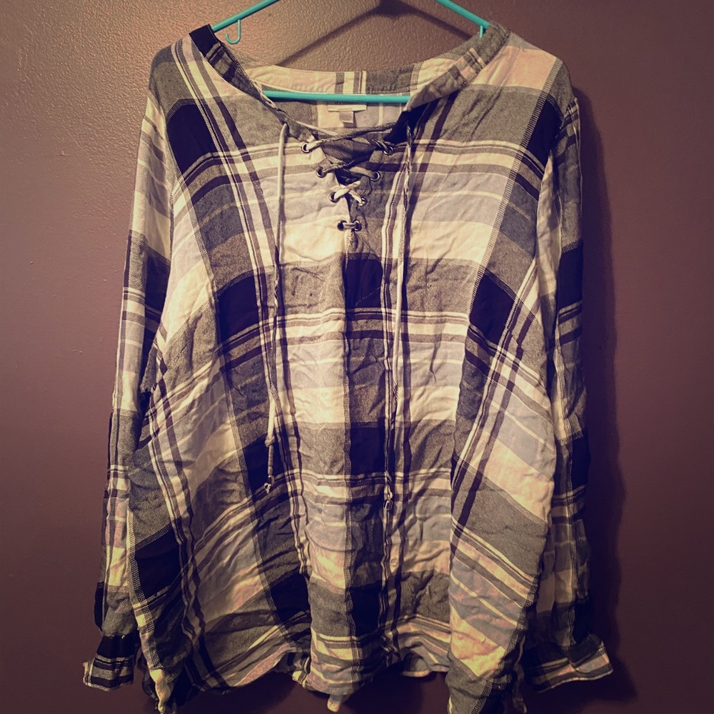 Avenue 22/24 causal plaid shirt
